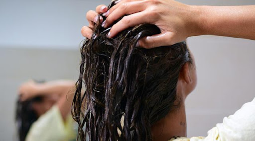 Use Deep-Conditioning Treatment For Your Hair 5 Days Before Dyeing