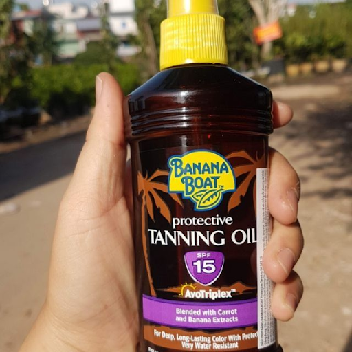 Tanning oil is not designed for sunbeds.